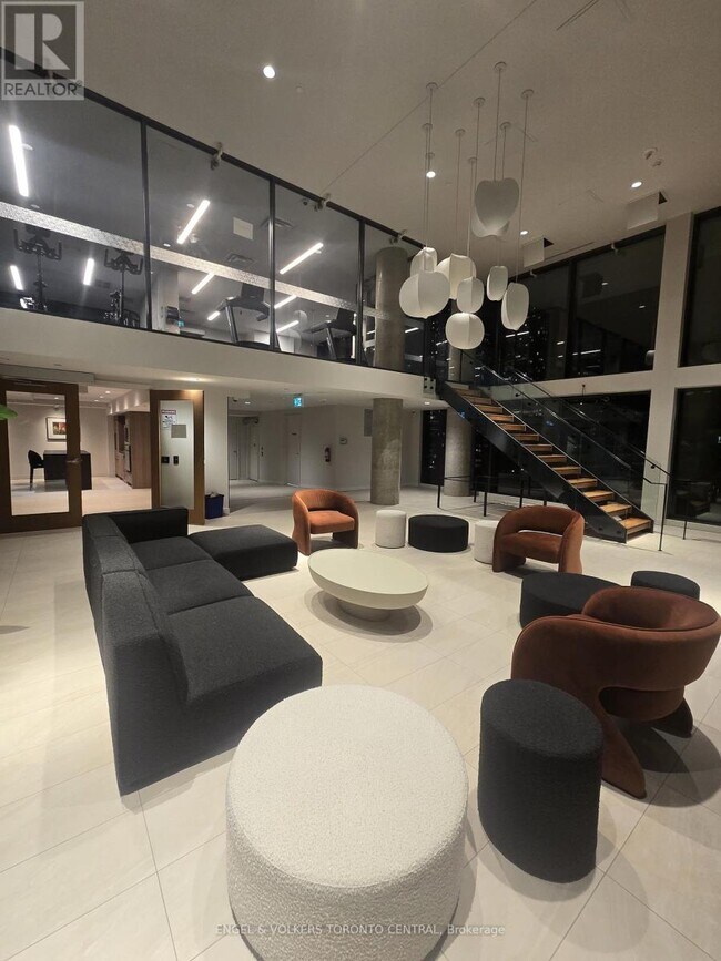 81 Wellesley St E in Toronto, ON - Building Photo - Building Photo