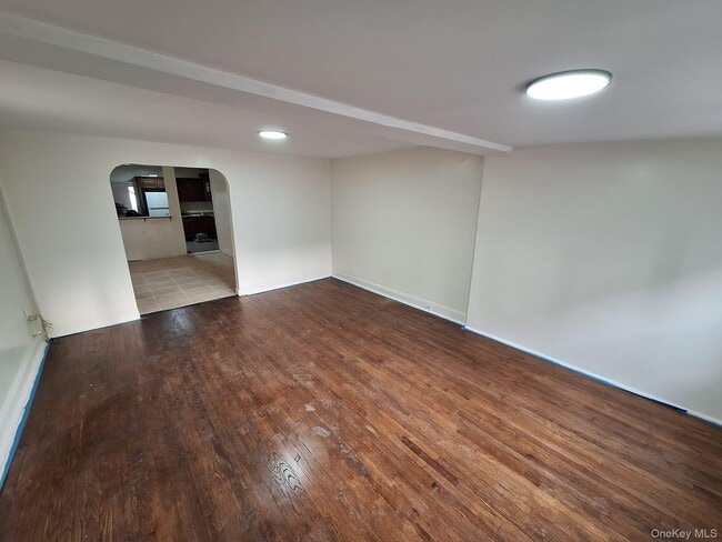 90-43 170th St in Queens, NY - Building Photo - Building Photo