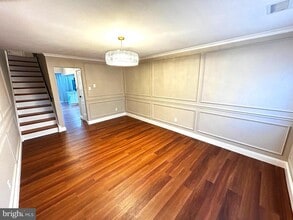 33 Park Valley Ln in Brookhaven, PA - Building Photo - Building Photo