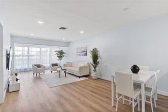 1101 Cactus Terrace in Delray Beach, FL - Building Photo - Building Photo
