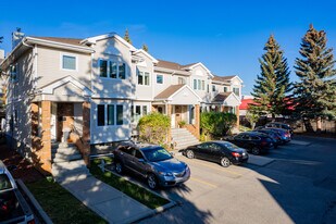 3906 19 Av SW in Calgary, AB - Building Photo