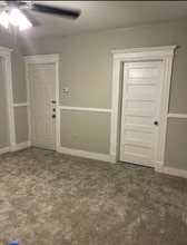 226 Cooke St, Unit 2 in Waterbury, CT - Building Photo - Building Photo