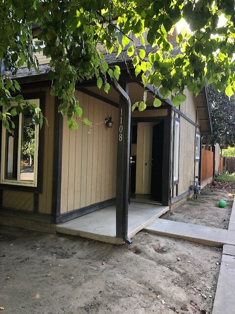property at 1110-1110 S Edison St