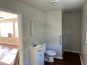 457 Fourth Ave in Chickasaw, AL - Building Photo - Building Photo