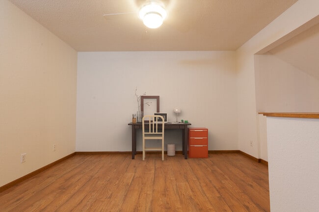 909 Fraser Ln in Hudson, WI - Building Photo - Building Photo