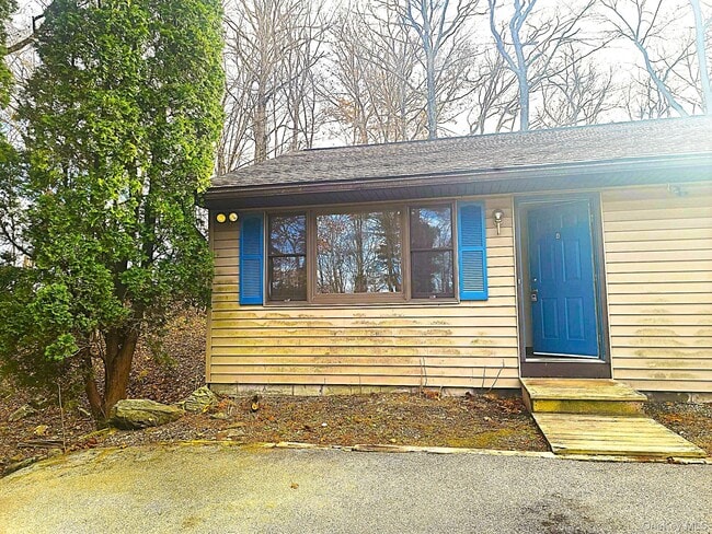 property at 1022 Violet Ave