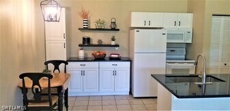 27095 Matheson Ave in Bonita Springs, FL - Building Photo