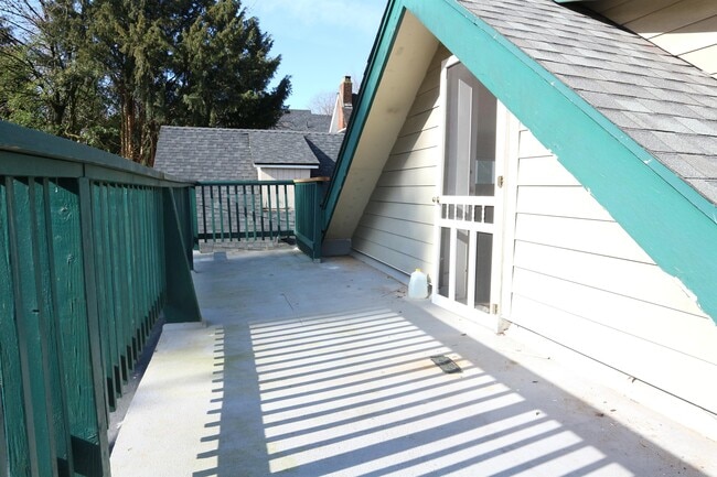 property at 796 E 12th Ave