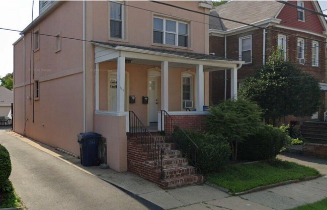 467 Washington Ave, Unit 1