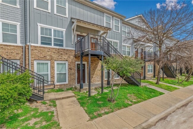 1725 Harvey Mitchell Pkwy S