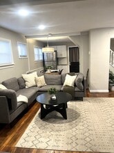 5070 W 148th St in Brook Park, OH - Building Photo - Building Photo