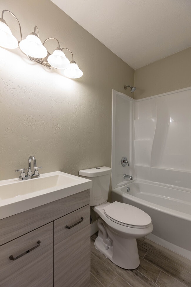 1218 S Smith Rd, Unit A in Tempe, AZ - Building Photo - Building Photo