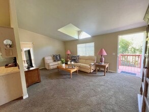 4628 Smugglers Point in Paso Robles, CA - Building Photo - Building Photo