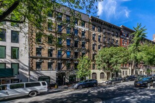 528-546 E 82nd St in New York, NY - Building Photo