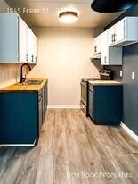 1845 Ferry St in Anoka, MN - Building Photo