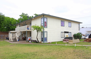 8901 Galewood Dr in Austin, TX - Building Photo