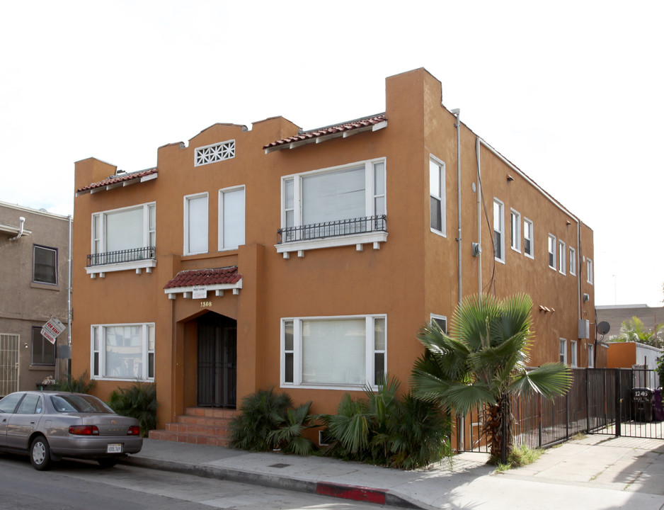 1308 E 7th St in Long Beach, CA - Building Photo