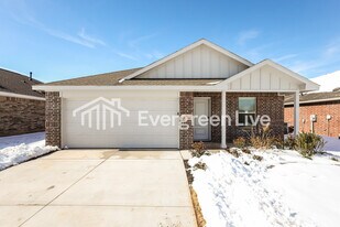 3705 Los Cabos Dr in Mustang, OK - Building Photo