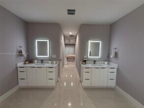 1718 California in Port St. Lucie, FL - Building Photo - Building Photo