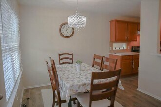 1110 Crestmont Pl Loop in Missouri City, TX - Building Photo - Building Photo