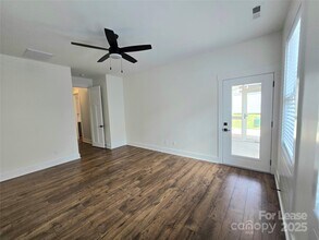 5 Heartleaf Cir in Avery Creek, NC - Building Photo - Building Photo