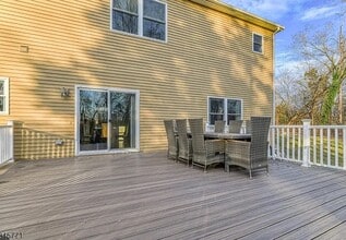 64 Mosher Rd in Princeton, NJ - Building Photo - Building Photo