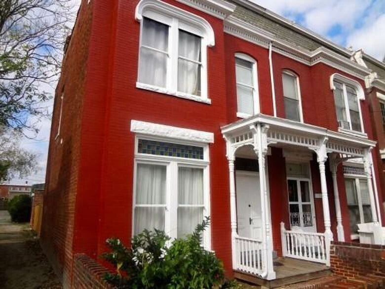 12 S Plum St in Richmond, VA - Building Photo