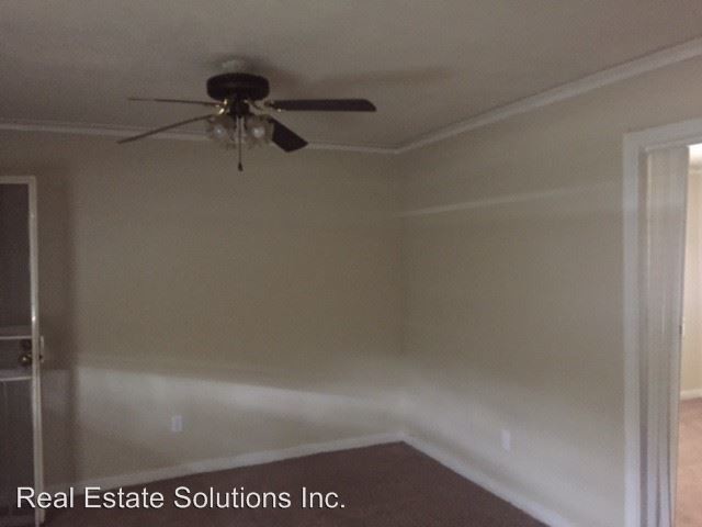 3002 N West St in Jackson, MS - Building Photo - Building Photo