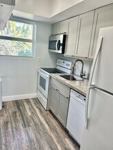 2815 NE 33rd Ave in Fort Lauderdale, FL - Building Photo - Building Photo