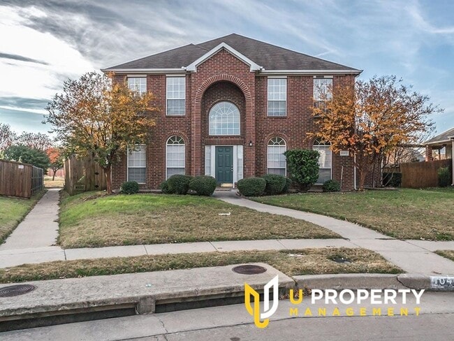 property at 10417 Forrest Dr