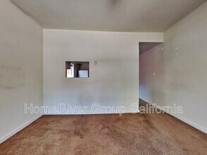 200 Riverside Ave in Roseville, CA - Building Photo - Building Photo