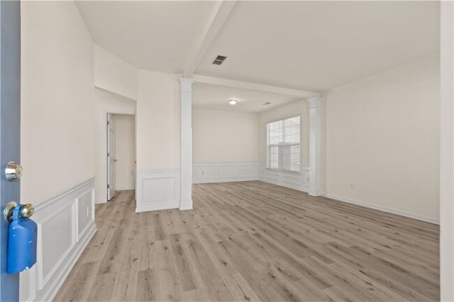 915 Wendlebury Ct in Alpharetta, GA - Foto de edificio - Building Photo