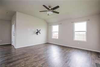 713 NW 67th Ave in Bentonville, AR - Building Photo - Building Photo
