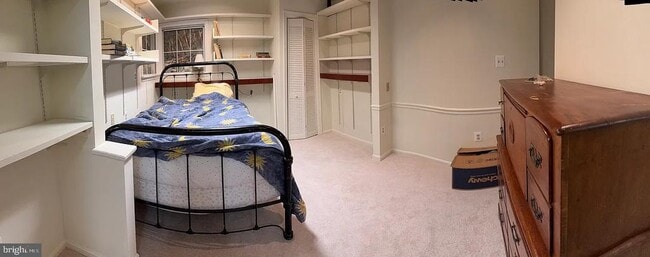 property at 1511 Hugo Cir