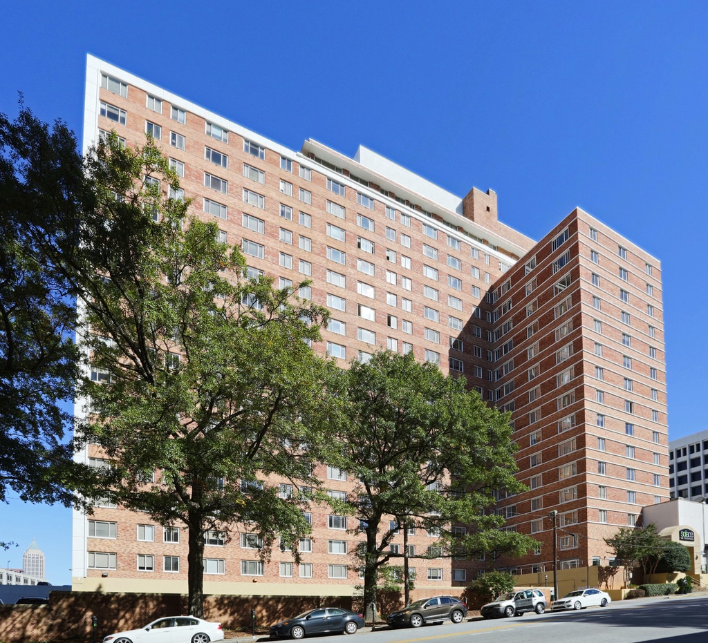 Crest on Peachtree Apartments Atlanta, GA Apartments For Rent