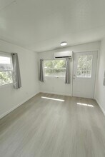 8520 SW 18th Ct in Davie, FL - Building Photo - Building Photo