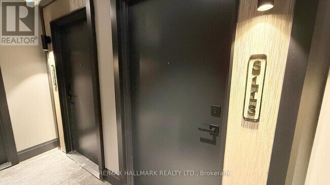 36 Olive Ave in Toronto, ON - Building Photo - Building Photo