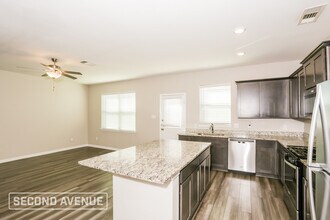 602 Micah Ln in Ferris, TX - Foto de edificio - Building Photo