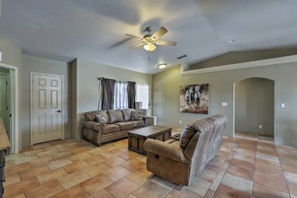 2598 Rainbow Ave N in Lake Havasu City, AZ - Building Photo - Building Photo