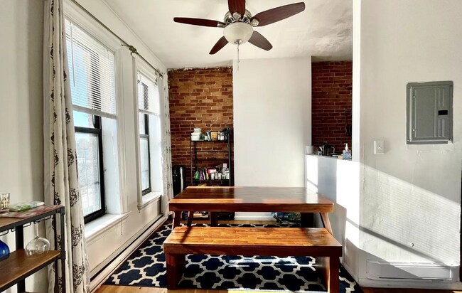 23 Cortes St, Unit 6 in Boston, MA - Building Photo - Building Photo