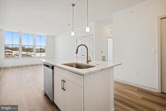 10755 Fairgrounds Dr in Fairfax, VA - Building Photo - Building Photo