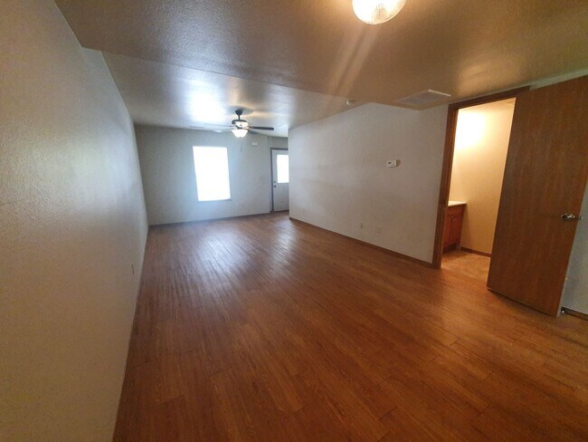 20390 Skyview Dr in Waynesville, MO - Building Photo - Building Photo