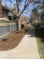 2891 W Long Cir in Littleton, CO - Building Photo