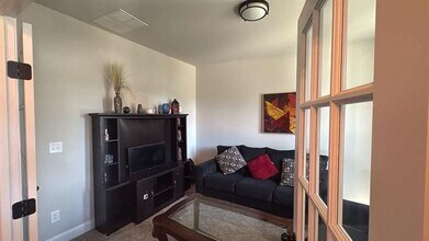 7445 Easton Valley Ln in Cumming, GA - Building Photo - Building Photo