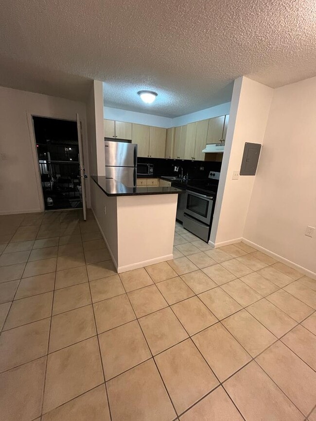 6935 NW 179th St, Unit 204