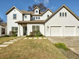 2400 Winsted Ln in Austin, TX - Building Photo