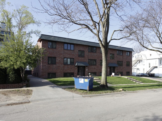 4923 Webster St in Omaha, NE - Foto de edificio - Building Photo
