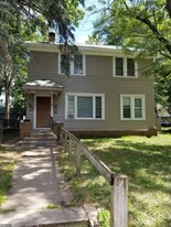 4136 Girard Ave N, Unit 4136 in Minneapolis, MN - Building Photo