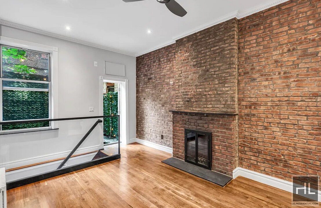 Hudson Street in New York, NY - Building Photo