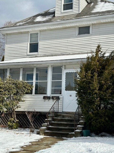 property at 18 Beech St